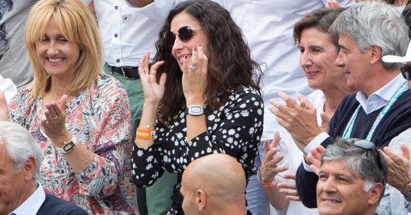 Foto: Xisca Perelló, en la grada de Roland Garros. (Cordon Press) 