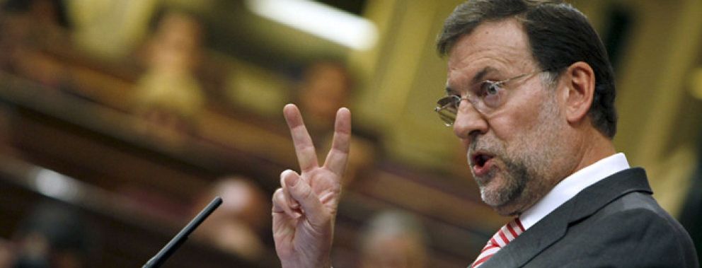 Foto: Rajoy ataca a Zapatero: "Es el principal lastre de la economía española"