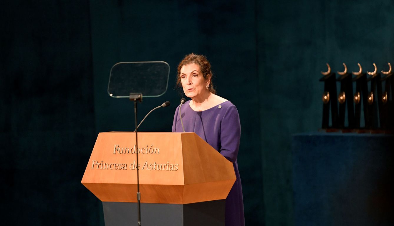 Alma Guillermoprieto durante su discurso. (Reuters)