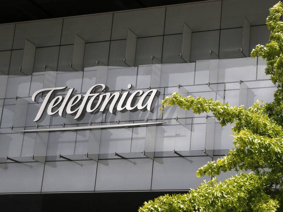 Foto: Fachada de la sede de Telefónica en Madrid. (EFE)