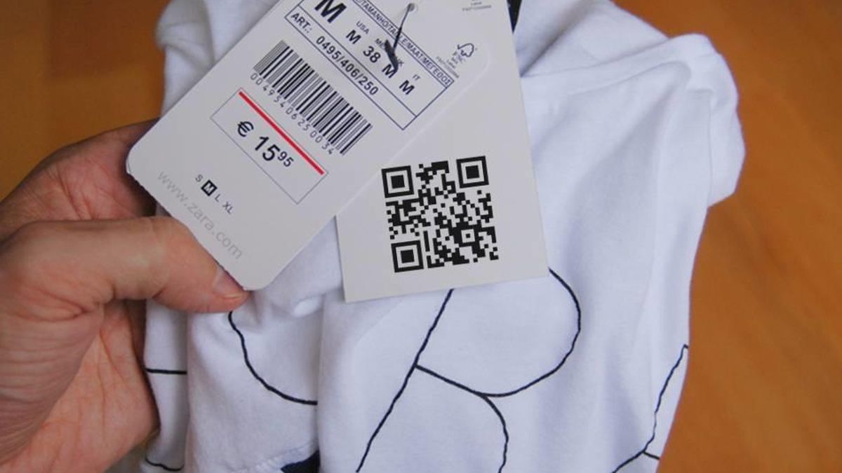 Inditex cose un código QR a las prendas de Zara para salir de la 'lista sucia' laboral