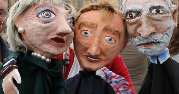 Foto: Cabezudos de Theresa May, Tim Farron y Jeremy Corbyn. (Reuters)