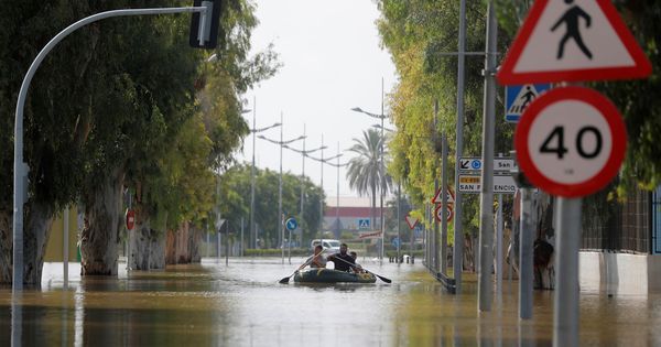 Foto: La localidad de Dolores tras el paso de la riada. (Reuters)
