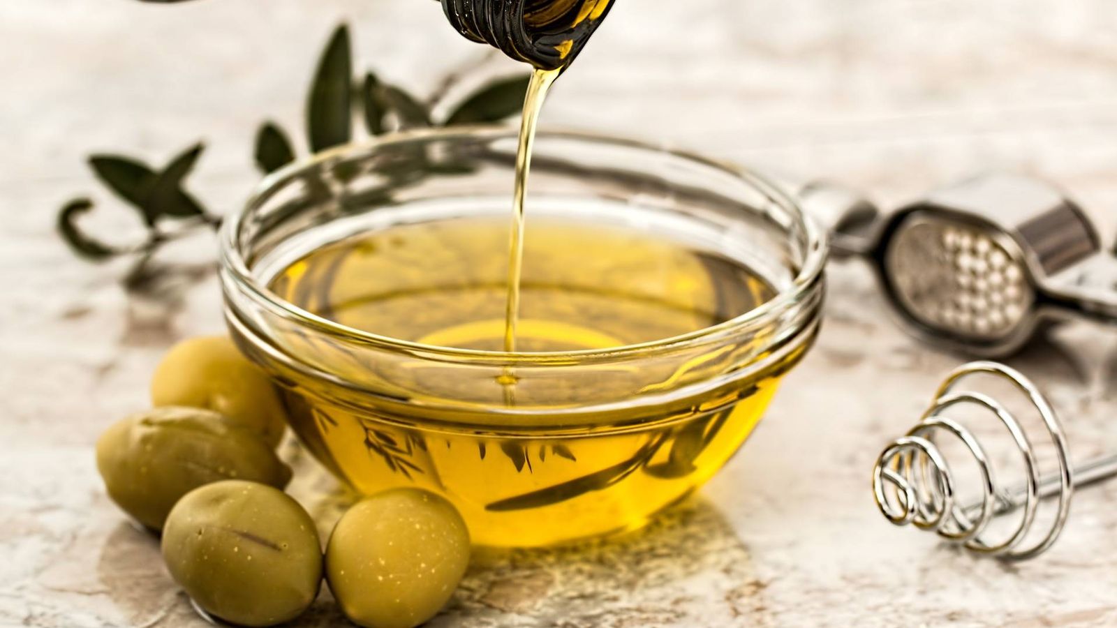 Foto: Aceite de oliva virgen extra, un superalimento (Fuente: Pixabay).