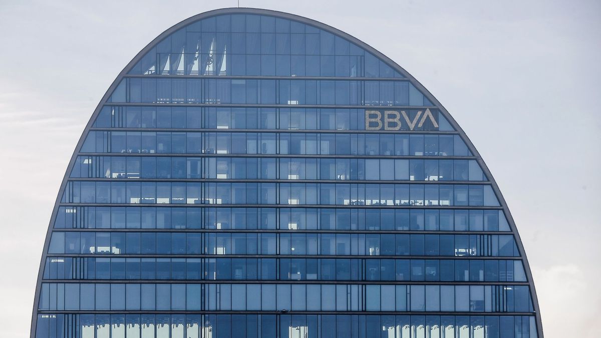 BBVA gana 1.911 millones tras frenar su resultado por los costes del ERE en España