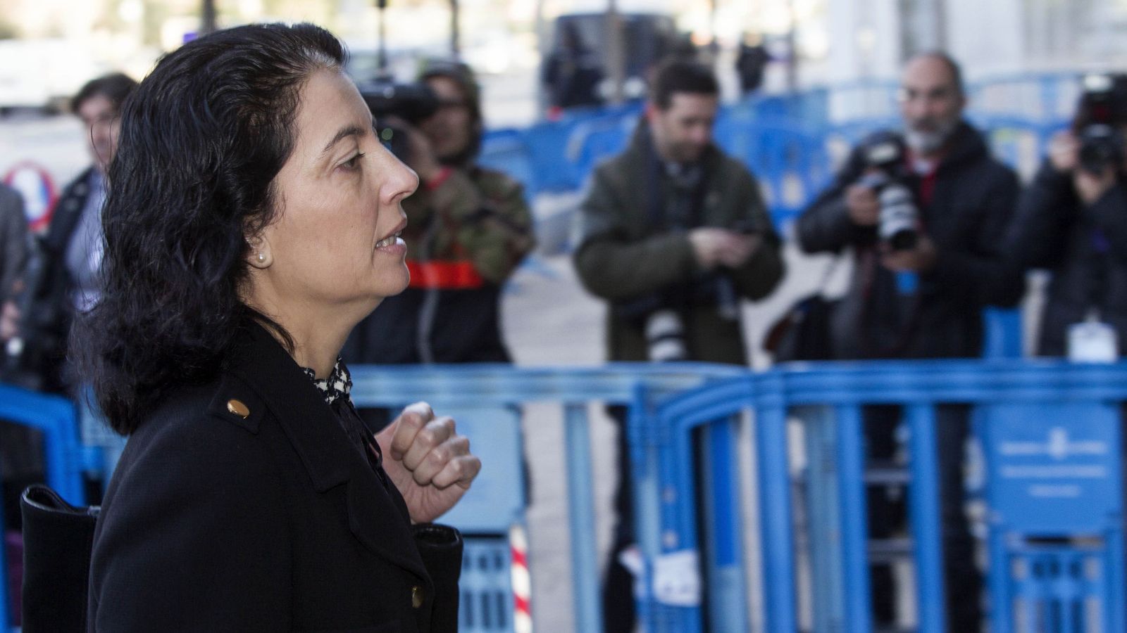 Foto: La abogada del Estado Dolores Ripoll, a su salida del juicio. (EFE)