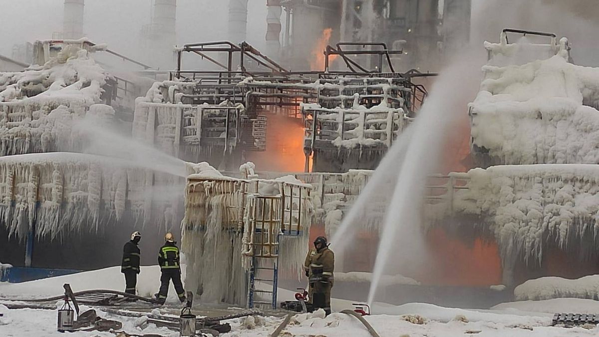 Ucrania asegura haber causado el incendio en la terminal de gas licuado Novatek en el Báltico