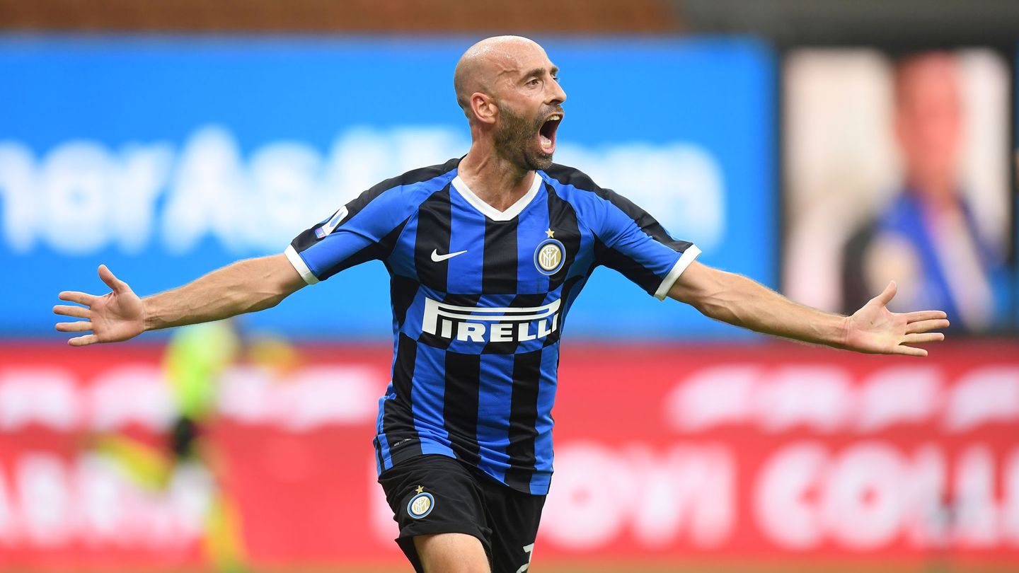 Valero celebra un gol con el Inter. (Reuters)