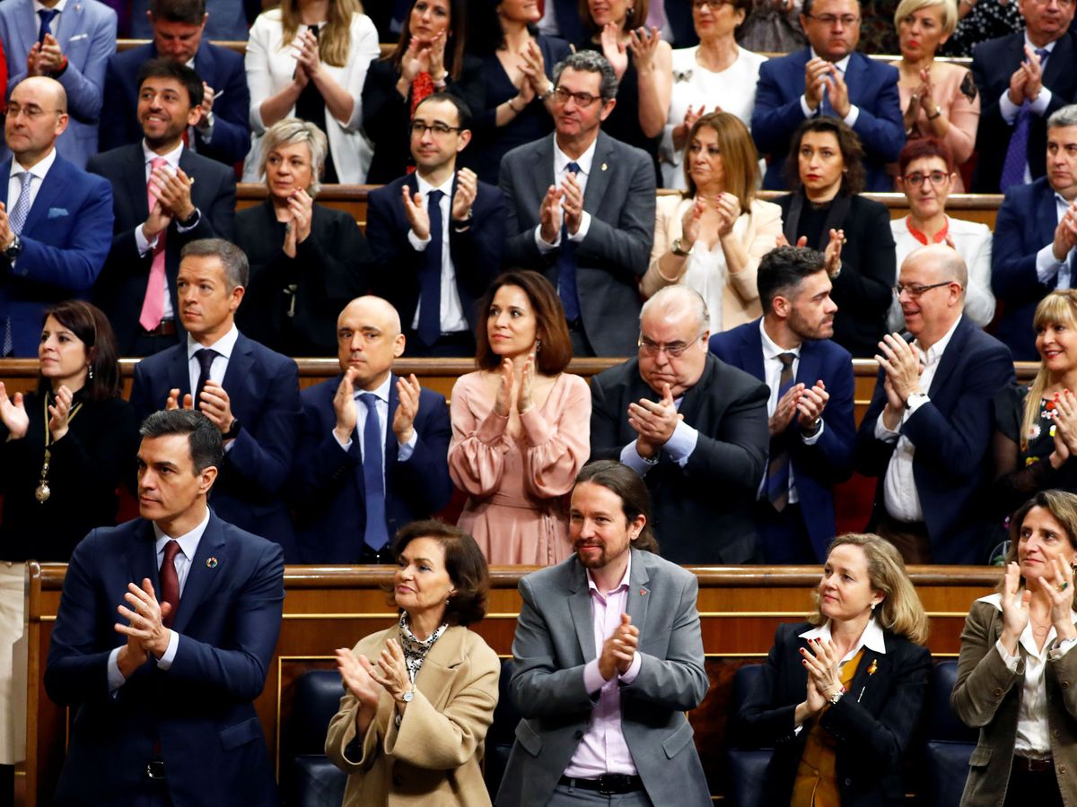 Foto: Pablo Iglesias aplaude durante la apertura solemne de la XIV Legislatura. (Reuters)