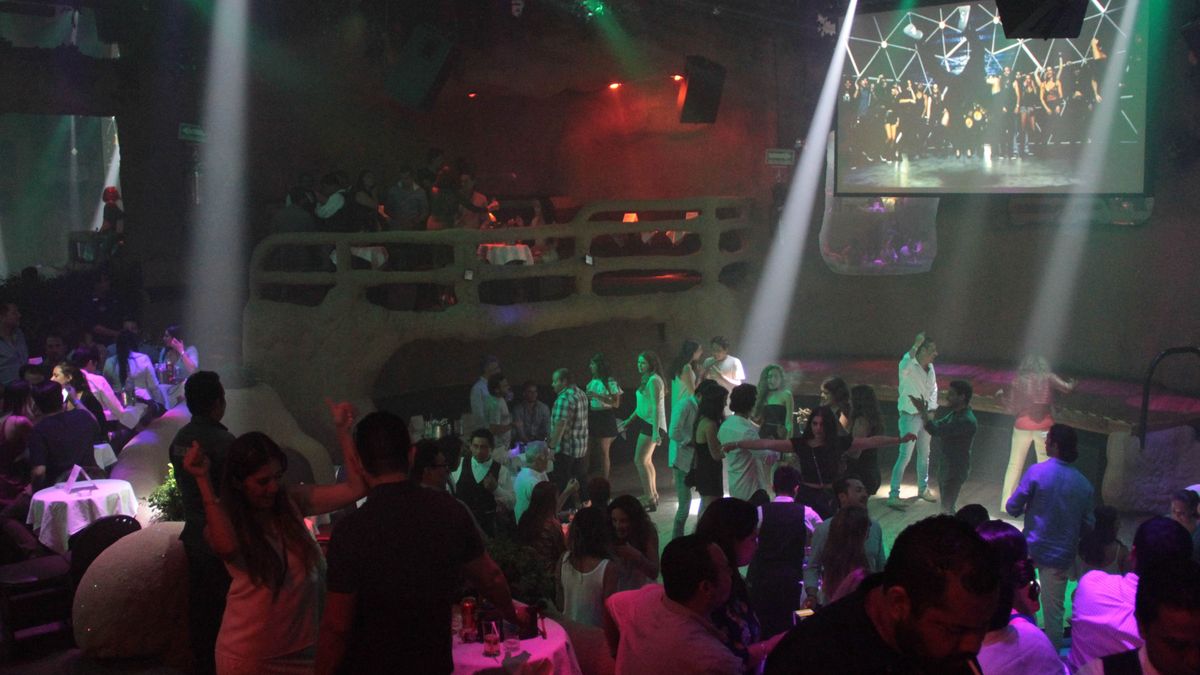 Clausurado un 'after' en Madrid con 95 personas bailando sin mascarillas
