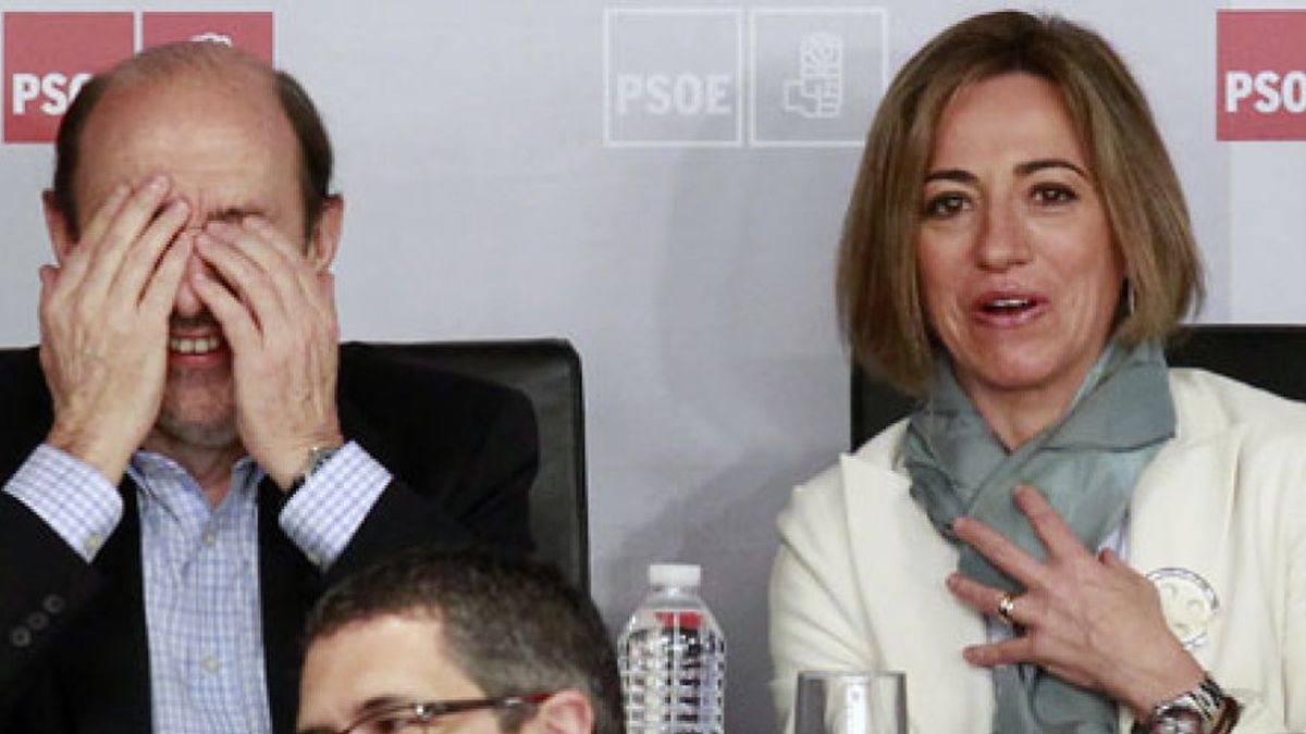 Rubalcaba y Chacón se disputan el control del PSOE con una ‘guerra’ de manifiestos