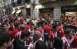 Anoeta escucha el himno del Athletic en el día grande de Bilbao
