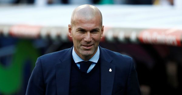 Foto: Zidane sustituyó a Rafa Benítez en el banquillo del Real Madrid en enero de 2016. (EFE)
