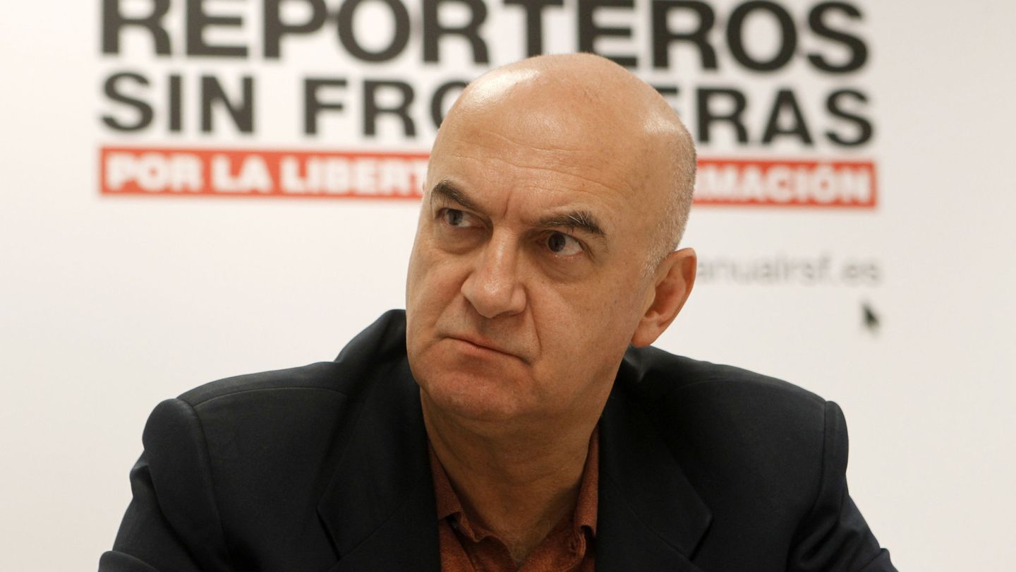 El periodista turco exiliado Yavuz Baydar durante un acto en Madrid el pasado febrero (EFE)