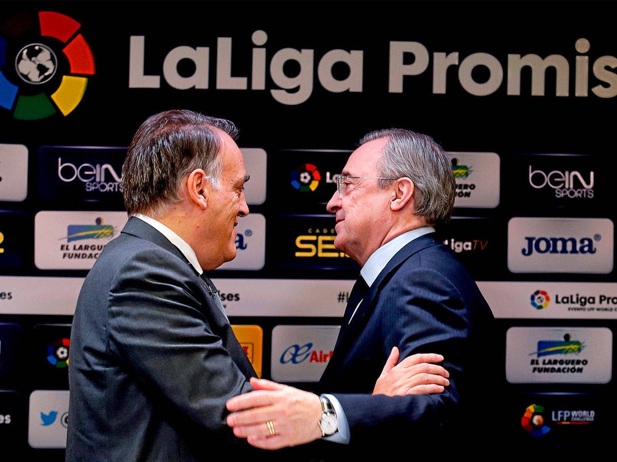 Foto: Tebas, presidente de LaLiga, y Florentino Pérez, presidente del Real Madrid. (EFE)