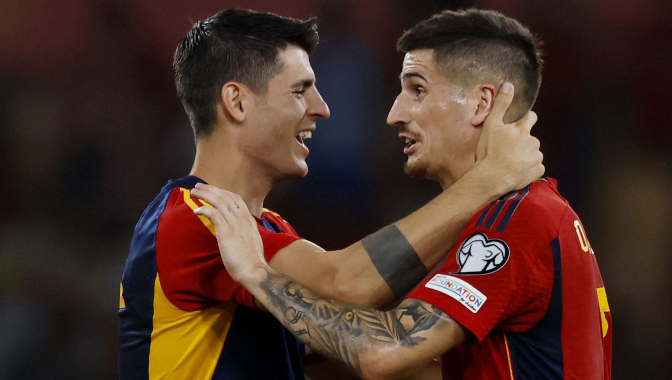 Morata y Sancet, tras el España-Escocia. (Reuters/Marcelo Del Pozo)