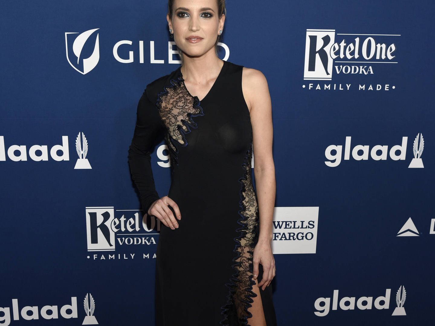Ana Fernández en una imagen de los GLAAD Media Awards.(Gtres)