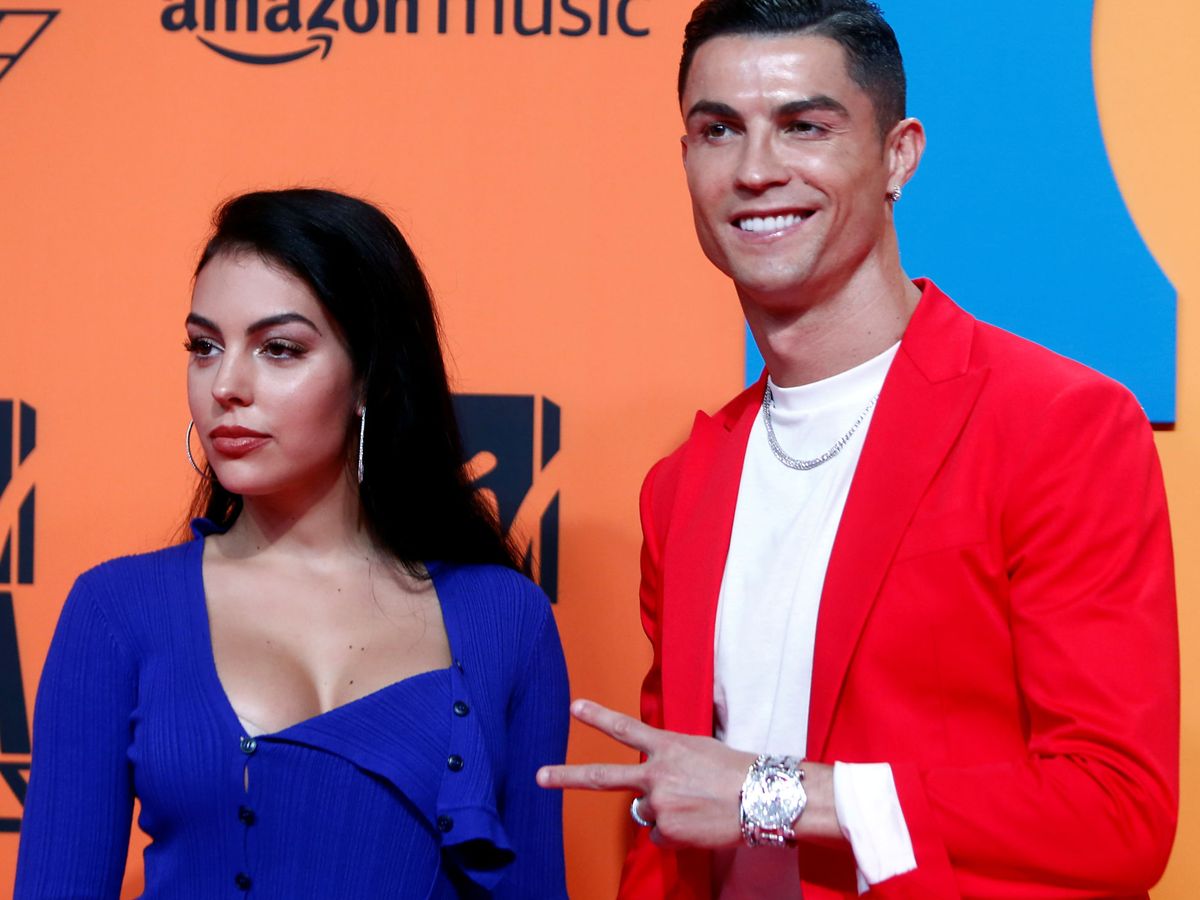 Foto: Cristiano Ronaldo y Georgina, en los MTV Europe Music Awards en 2019. (Reuters/Nazca)