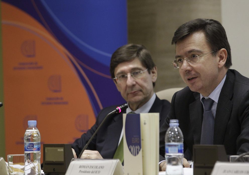 Foto: Fotografía de archivo del presidente del ICO, Román Escolano (d), y el presidente de Bankia. (EFE)
