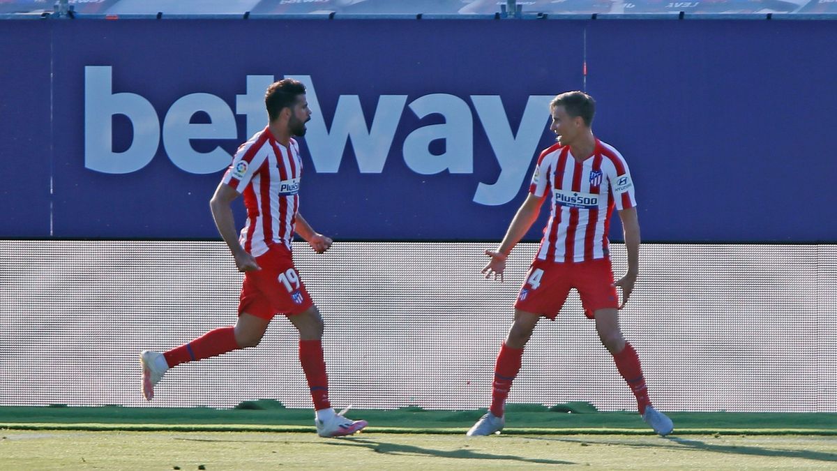 Marcos Llorente, tocado por una varita, pone al Atético de Madrid tercero (0-1)