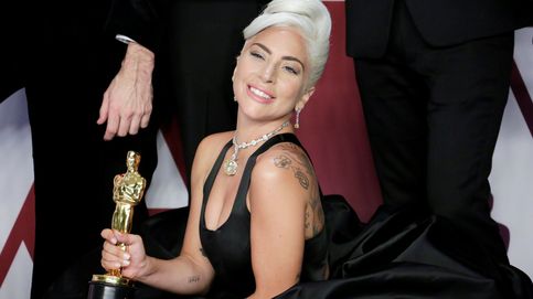 La actuación sorpresa de Lady Gaga en los Oscar: 'Hold My Hand', a capella y al desnudo