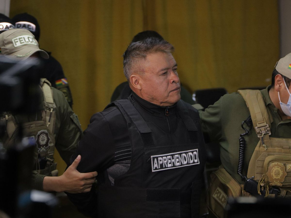 Foto: Quién es el general Juan José Zúñiga que ha intentado perpetrar un golpe de Estado en Bolivia (EFE/STR)