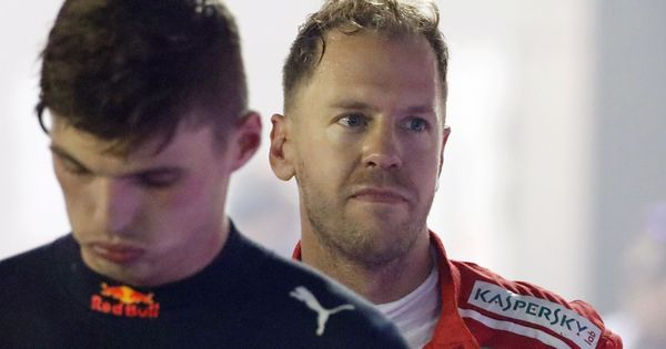 Foto: Vettel y Verstappen en el GP de Singapur del pasado año. (EFE)