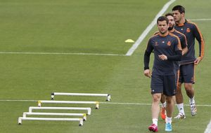 El Madrid recibe ofertas por Nacho, pero ambos quieren seguir unidos
