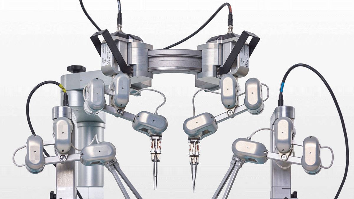 Probado con éxito el robot que hace supermicrocirugías