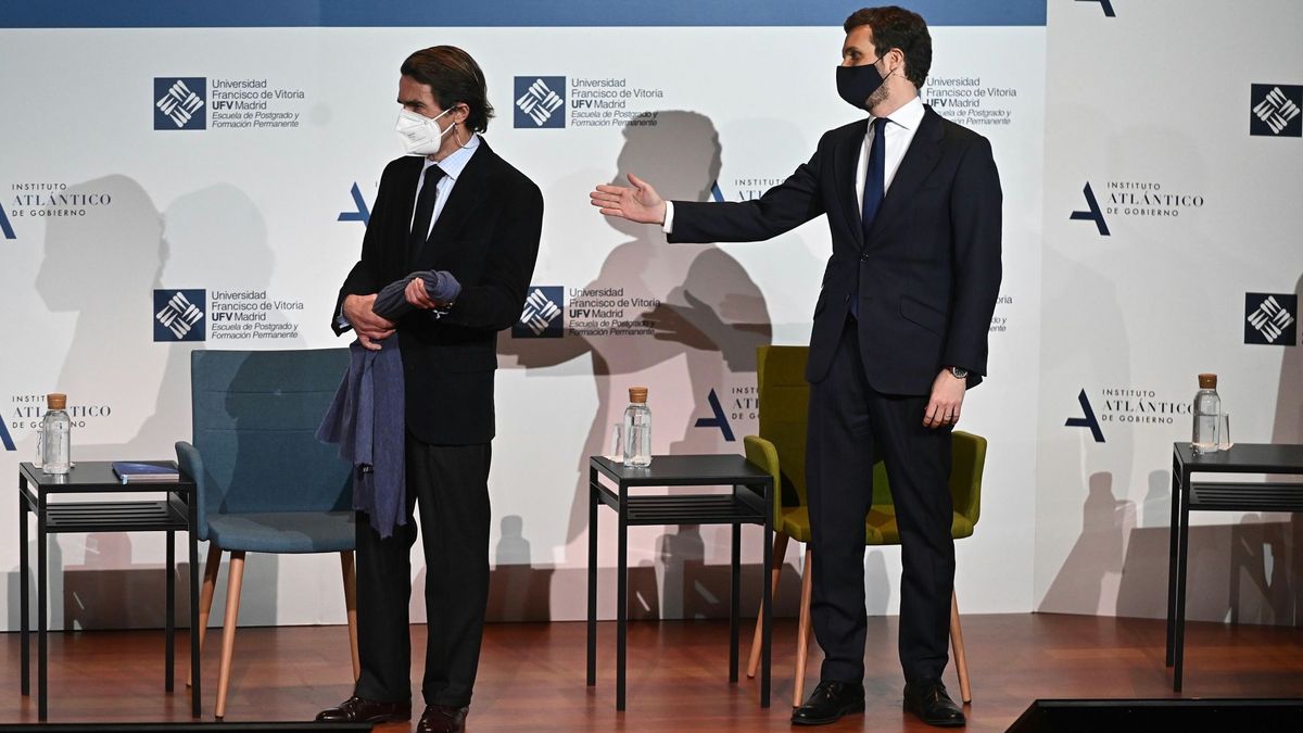 "Injusticia" y "deslealtad": Casado escenifica por primera vez su distancia con Aznar