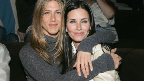 Jennifer Aniston recupera un vestido que llevó Monica en 'Friends'