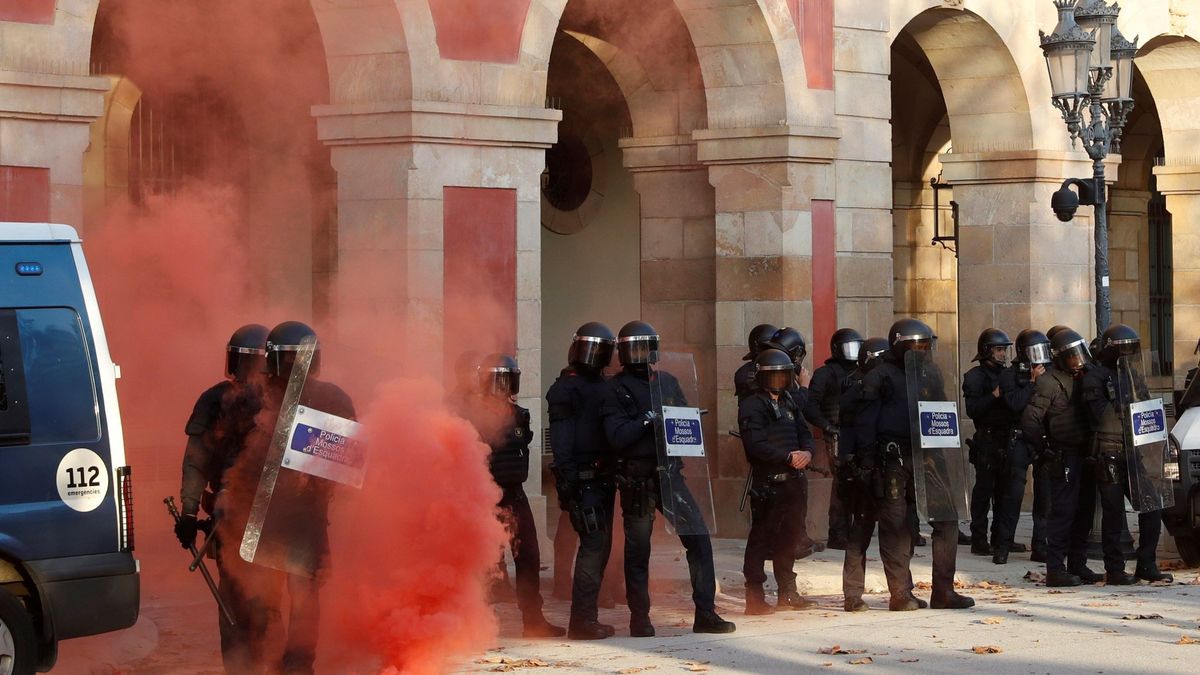 La Diada 2019, en directo | Tensión frente al Parlament por una concentración de los CDR