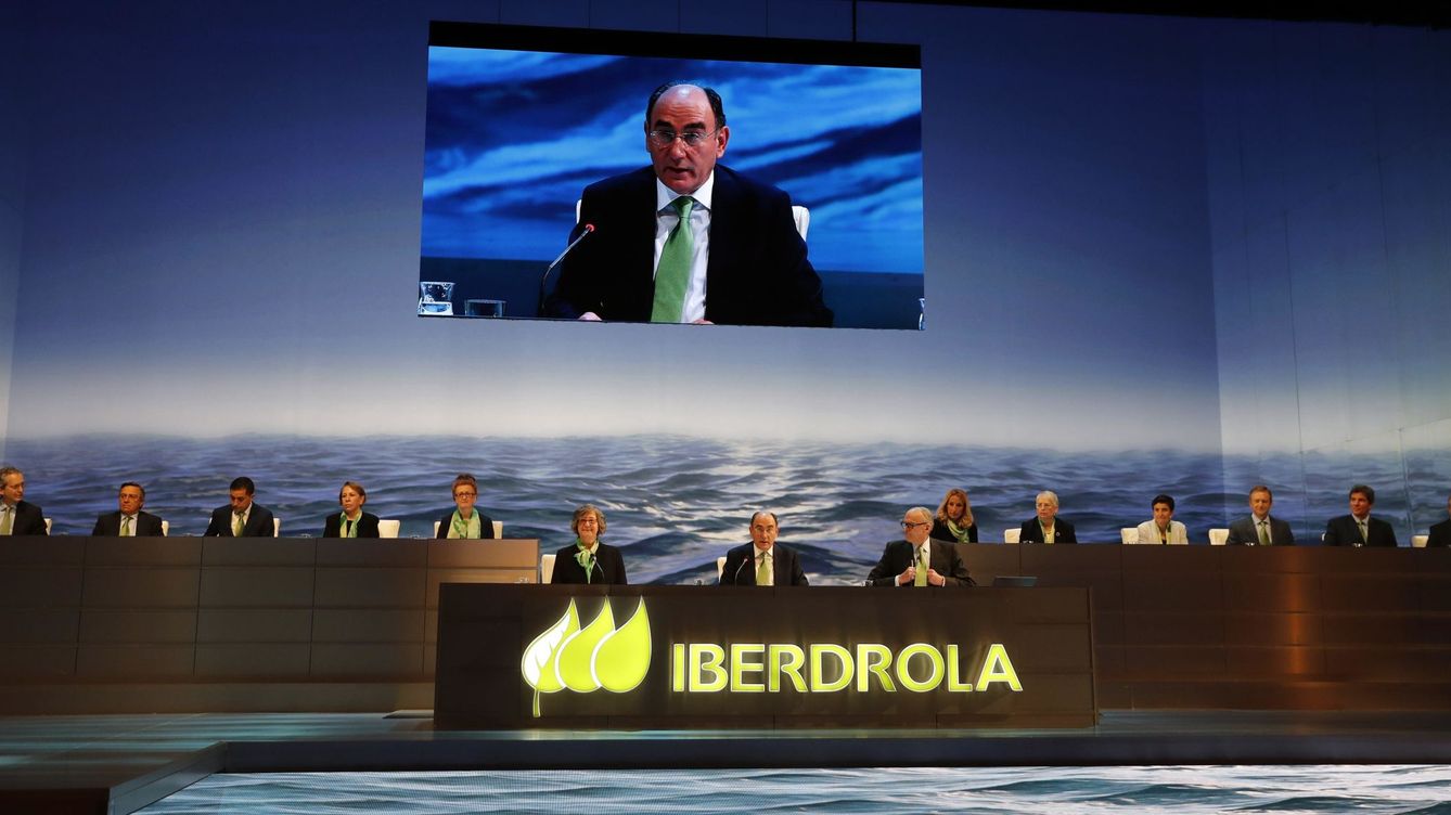 Foto: Foto de archivo de una junta de accionistas de Iberdrola. (EFE)