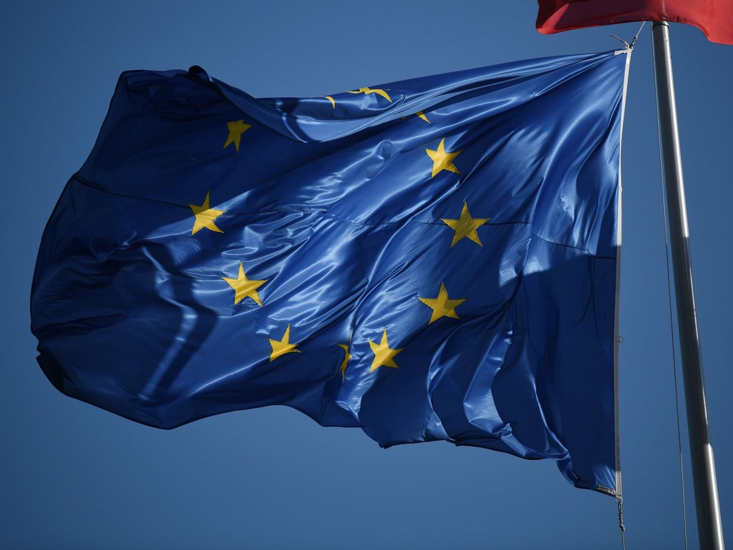 Bandera de la Unión Europea en Estrasburgo. (EFE)