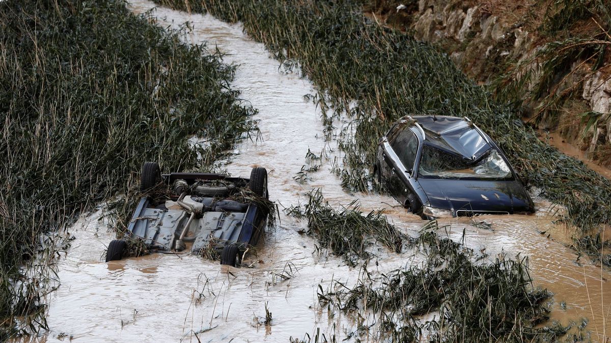 Muere un conductor arrastrado por la corriente tras las intensas lluvias en Navarra