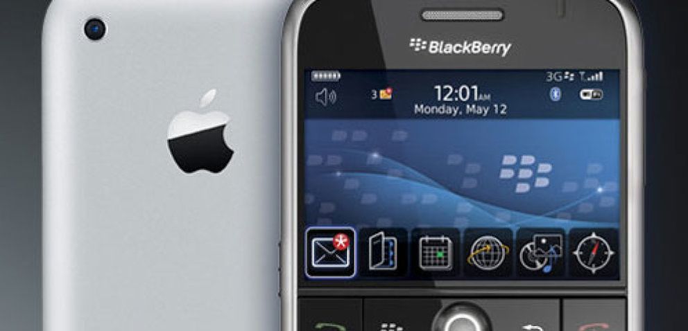 Foto: El iPhone no es para niños, la Blackberry se impone por el precio
