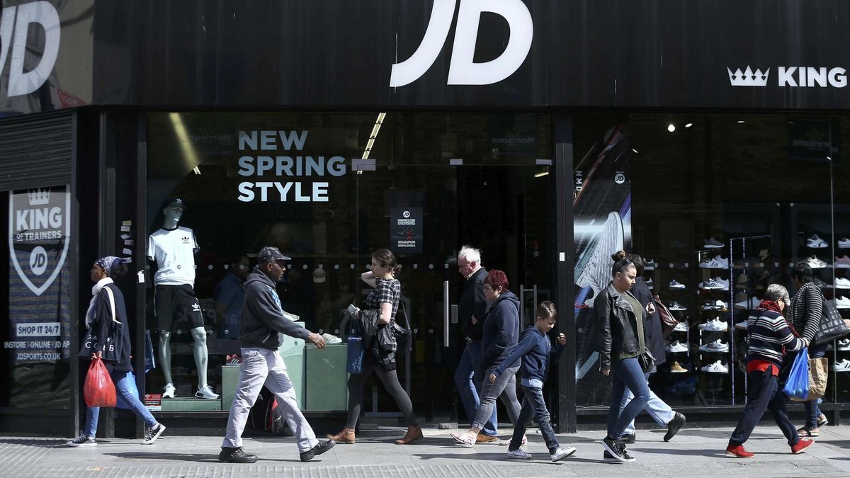 El gigante JD Sports marca un gol a Nike: le roba la tienda estrella de Puerta del Sol