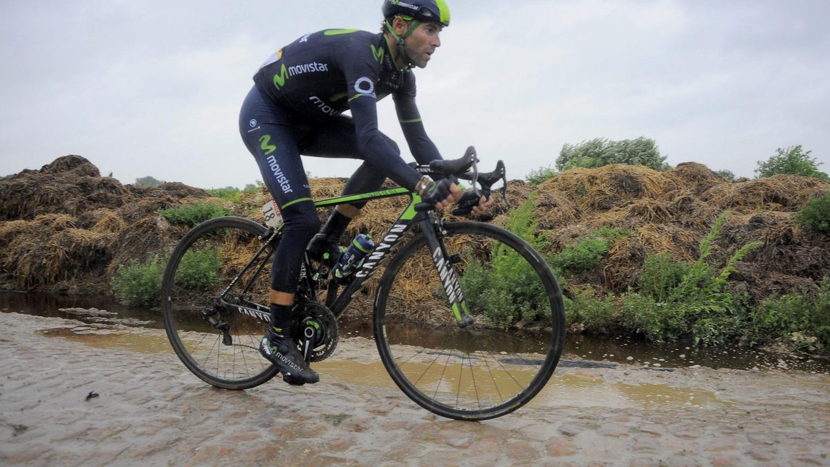 Valverde no se pone límites en el Tour: "Nibali está fuerte, pero no es imbatible"