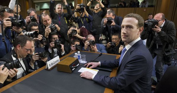 Foto: Facebook, multada con 4.576 millones en EEUU por el caso Cambridge Analytica