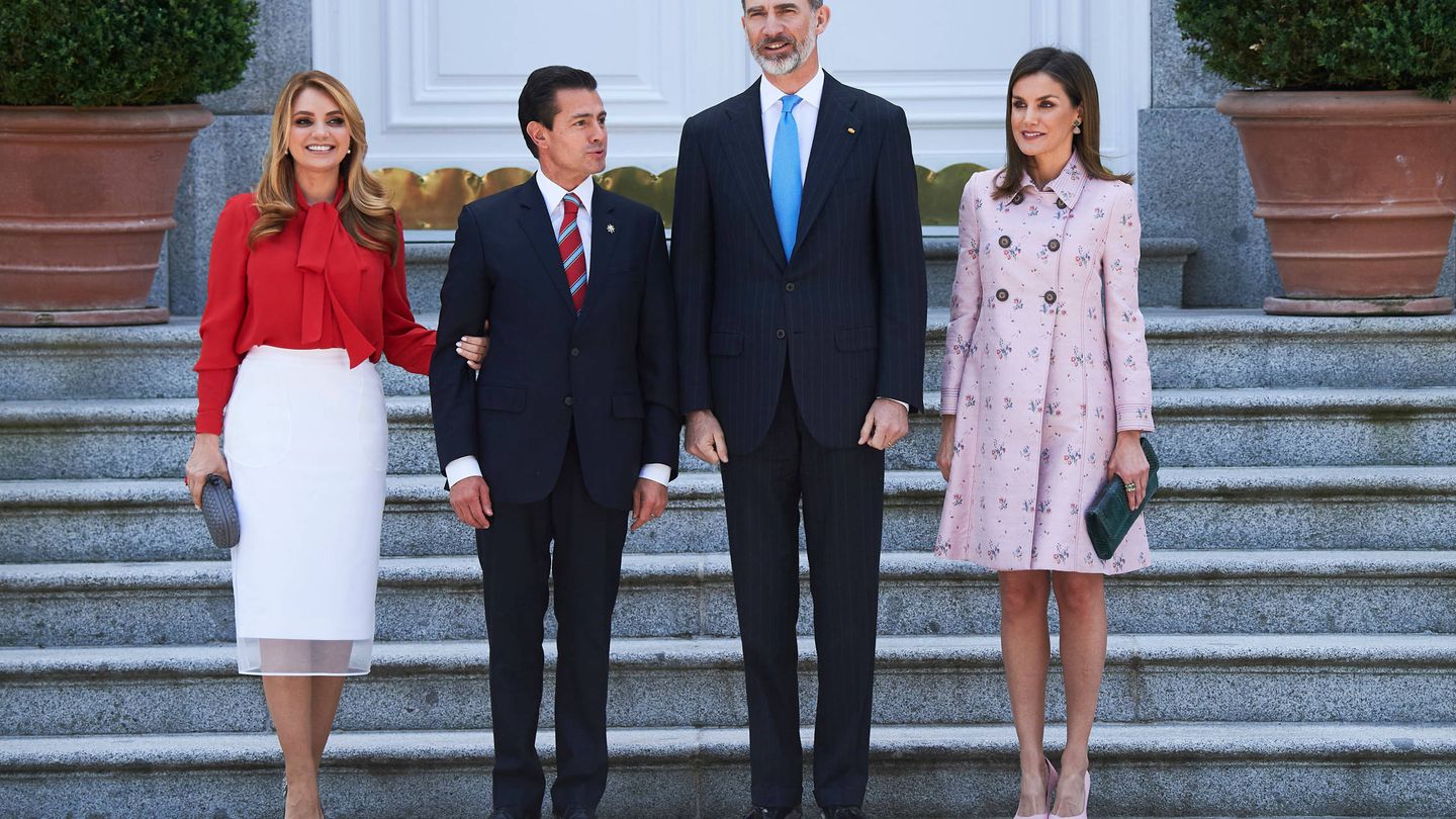 Los Reyes con el presidente y la primera dama. (Limited Pictures)