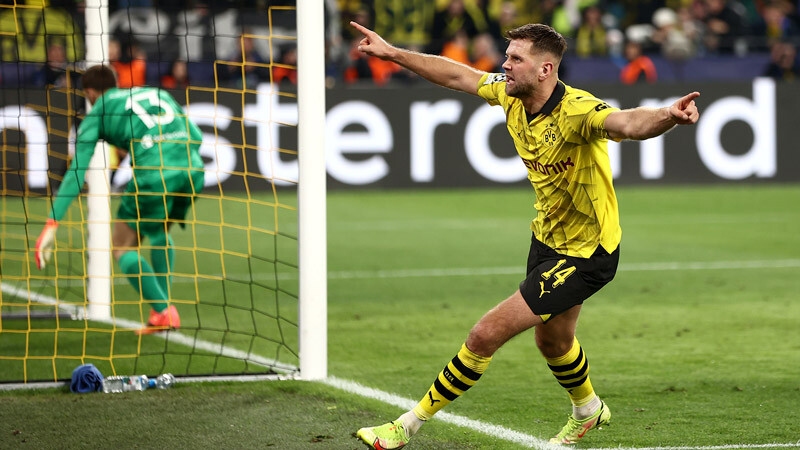 Foto de Dortmund-Atleti | Sabitzer le da la vuelta a la eliminatoria (4-2)