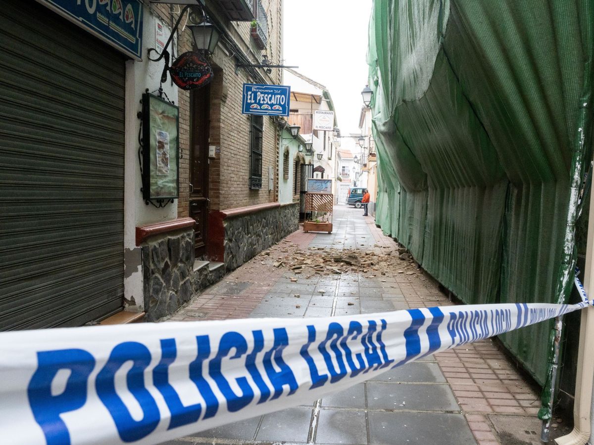 Foto: Un enjambre sísmico causa daños materiales y alerta a la población de Granada. (EFE)
