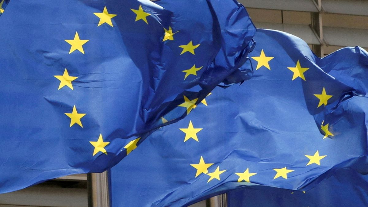 La Eurocámara, unánime en pedir el estatus de candidato UE para Ucrania y Moldavia