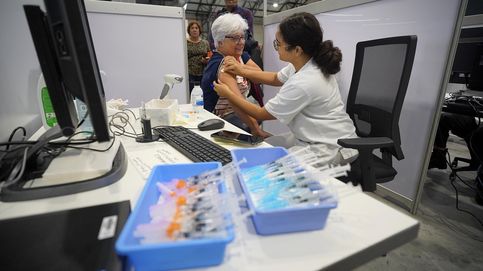 El colapso en Urgencias se podría haber evitado con un pinchazo: ¿por qué ha fallado la campaña de vacunación?