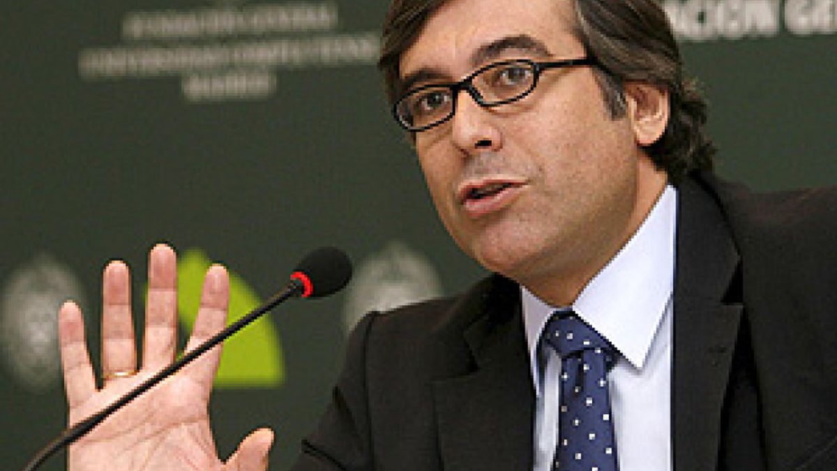 Enrique López se reivindica: “Cumplo todos los requisitos para ir al Constitucional”