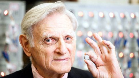 El padre de la batería de ion de litio sigue mejorando su invento a pesar de sus 94 años