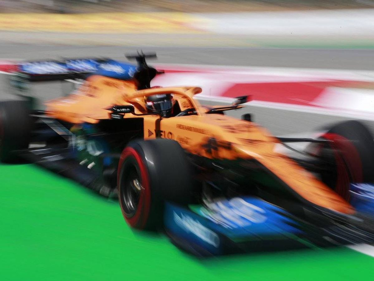 Foto: Sainz no se mostraba muy optimista para la carrera, aunque esperaba aprovechar su mejor ritmo a una vuelta (McLaren)