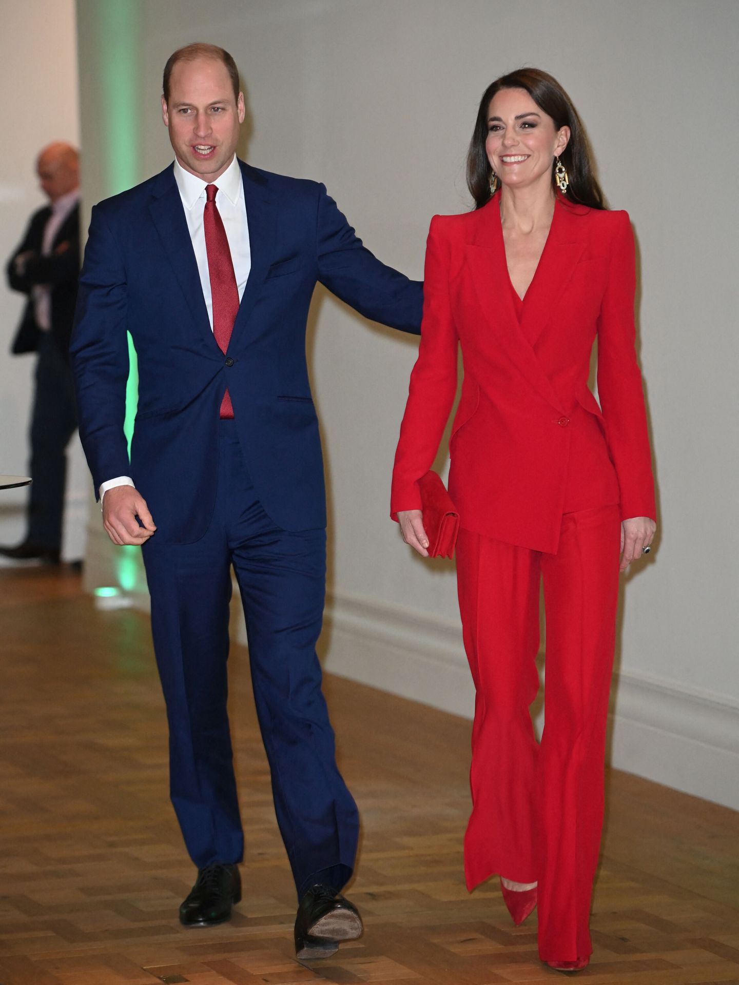 Los príncipes de Gales, este lunes en Londres. (Reuters/Pool/Eddie Mulholland)