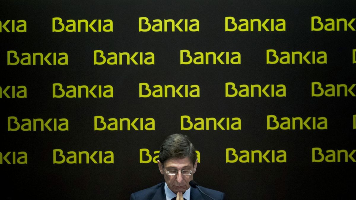 BFA-Bankia gana 827 millones hasta junio, un 93% más, por los extraordinarios