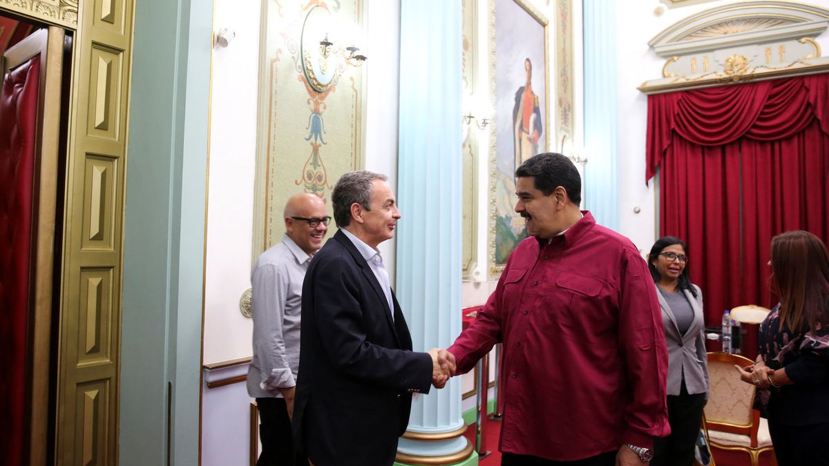 Exministros, excargos y dirigentes del PSOE defienden la labor de Zapatero en Venezuela